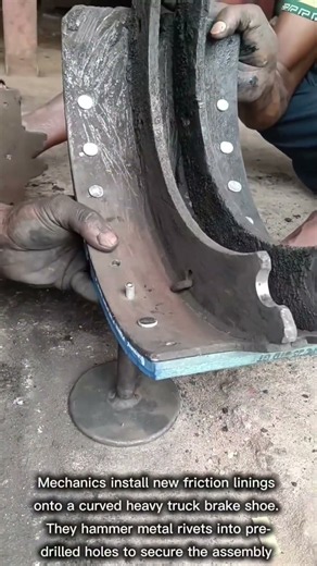 Heavy Vehicle Brake Shoe Lining Riveting Process