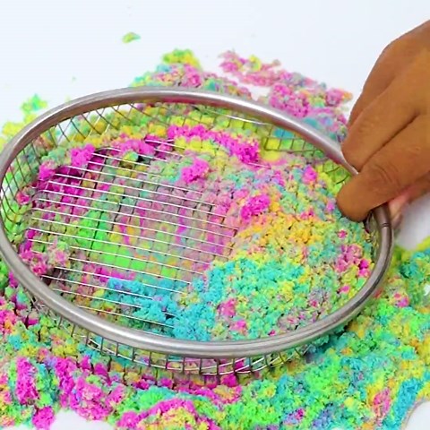 Satisfying Pressing Mixed Colorful Sand