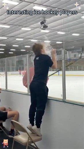Ice hockey pranks#nhl #sports #icehockey #prank #goalie