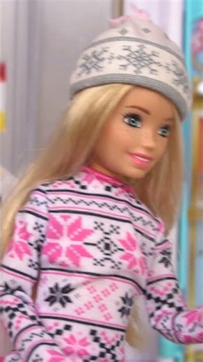 Barbie Dolls Pack Mini Accessories For Vacation