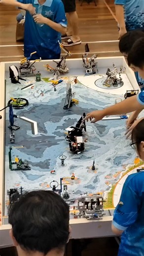 Robot on Instagram: "Today pay a visit to FLL competition. Interesting, the environment is mind blowing. Are you ready for this if u got a chance to join? #firstlegoleague #fll #robotics #coding #lego #legoeducation #robot #missionimpossible #roboticsclass #codingclass #DIY"