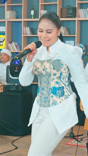 JANGAN TERLALU JAUH ATAU TERLALU DEKAT! | GERONG DEUI YAO YAO (MEDLEY) - NOVIA ROZMA X LD PRO PART 2