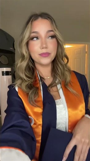 Officially Done With My Undergrad 🎓😭 | Emotional Graduation Vlog 2025