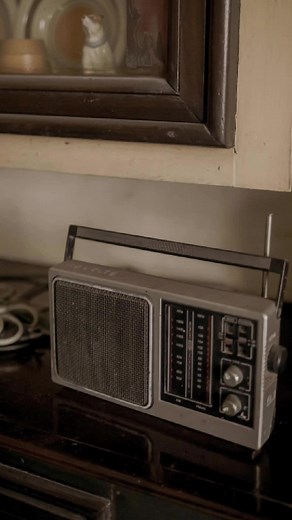 Paul Harvey-The Rest of The Story-The Trap Door #paulharvey #paulharveystories #paulharveyradioshow #therestofthestory #paulharveytherestofthestory
