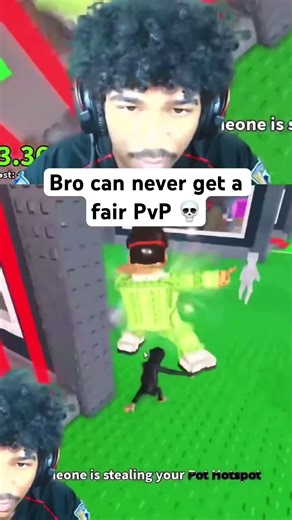 Bro Has The Worst Bodygaurd😭