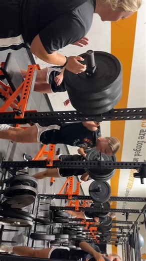 Mastering the Box Squat Technique for Gym Success