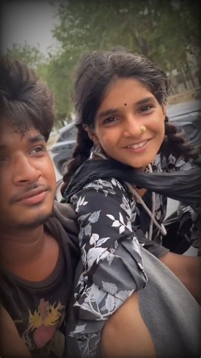 New-video‼️Apne to Apne hote Hain..#instareels​ #viral​...#ytshorts​ #youtubeshorts​ 😘#shirt​#❤️‼️❤️