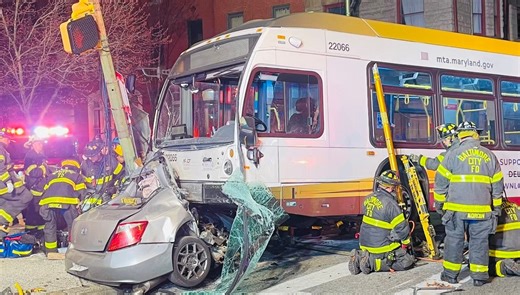 Multi-vehicle crash involving MTA bus sends 8 people to hospitals