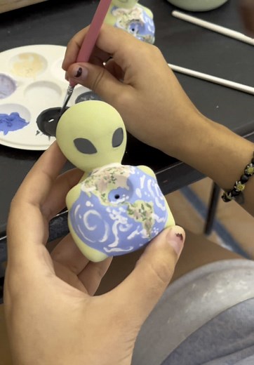 Handmade Alien Cutie Ceramics for Unique Decor