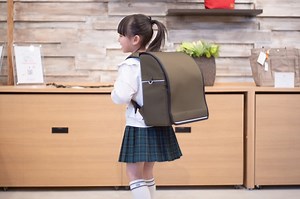 職人が創る学校が楽しくなるランドセル！高松のカワニシカバンで予約受付中