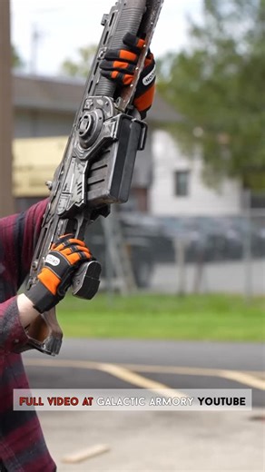 We made a REAL Lancer in honor of #gearsofwar reloaded coming out! Checkout the full video on our YouTube! #gearsofwar #lancer #3dprinting @gearsofwar | Galactic Armory