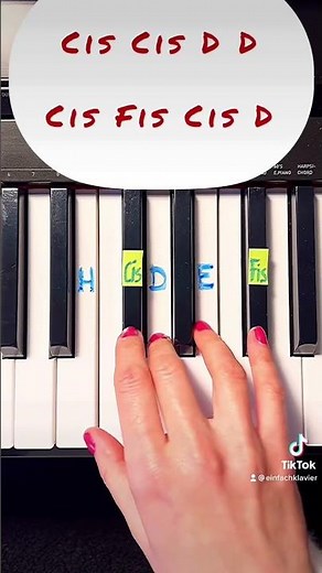 AUF UNS (andreas bourani) - Klavier Tutorial für Anfänger #shorts #pianotutorial #klavierlernen