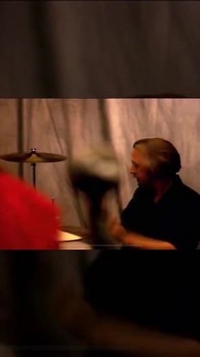 “Vow” was the very first single to be taken off our debut album, the eponymously titled ‘Garbage’. Shooting the music video in Los Angeles was the first time we as a band ever performed live together. The rest as they say, is history. Directed by our dear Samuel Bayer. Listen to “Vow” on ‘Anthology’. #Garbage #WomenInMusic #Music #MusicTok #Rock #WomenInRock #AltlRock #Alternative #AltMusic #AlternativeMusic #Vow