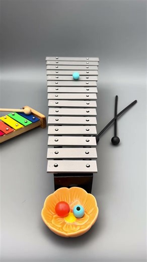 #ViralASMR Xylophone and Ball Sounds