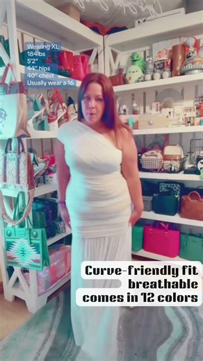 Wide Hips Entered the Chat 💃 Curves vs. This Formal Dress #plussize Amazon Fashion Fit Guide Try On