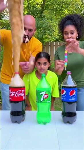 3 Sodas vs Mentos 🤯 Pepsi, Coca Cola & 7UP CRAZY Challenge! Family Challenge! #shorts