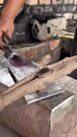 Explore Traditional Craft Techniques in Hong Kong