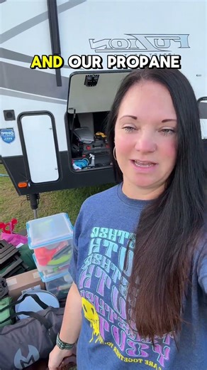 ⛽️😭#fulltimervlife #deisel #nomadicfamily #travel #summer #gascrisis
