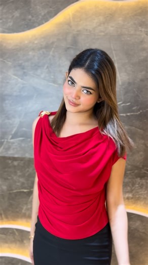 Thailand Haul 🛍 on Instagram: "Crop top available ❤️ #reels #trendy #vacation #viralvideos #reelschallengereelschallenge #reelschallenge"