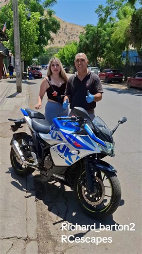 La Mejor Motoquera de Renca y su Escape GPR