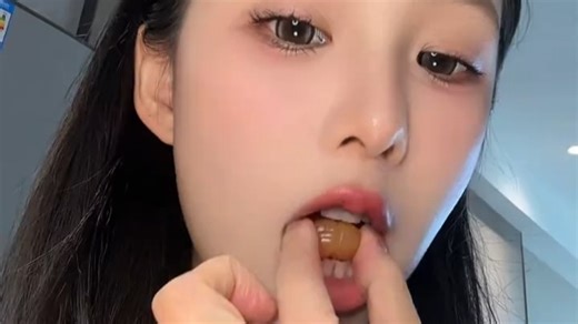 MAMANANAMama&nana红脸兔多维女性复合维生素发肤甲软糖生物素元气营养包_尝鲜装女士多维软糖_1瓶装