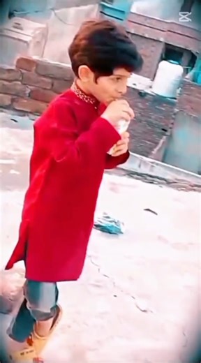 husan da shakari daga Baz han ma song#yt short#viral video #wow superb#trending video. #❤️❤️‍🔥❤️