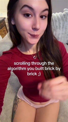 Liv💋 (@livybaexo77)’s video of Brick By Brick