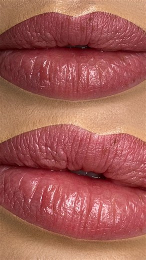 FMKbeauty X Cheers - Beauty, bubbles and more 🩷 on Instagram: "✨Precision, demonstrated✨ Live demo during an advanced PMU training. Working step by step on a model, while students observe technique, control and detail. This is how we teach. This is how we work. No shortcuts. Products: @dmtbeauty #education #pmu #pmubrows #pmulips #pmuartist"