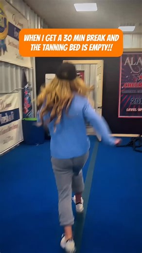 That feeling when you finally have a 30-minute break and the tanning bed is OPEN 🙌😌 #tanning #tanningbed #tanned #texas #wellness | Phoenix Wellness Center