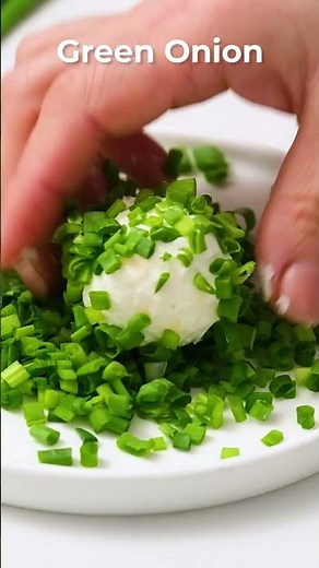 Mini Cheeseball Bites | Easy No-Bake Party Appetizer 🍽️🧀