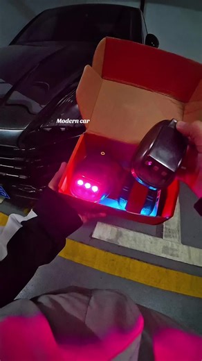 Solar-powered LED roof lights.☀️#auto #light #solar #fyp #led