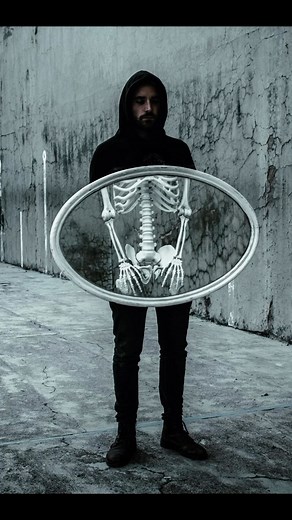 962K views · 5.2K reactions | X-RAY 嗢 TAG a FRIEND you would do this PHOTO with  . FOLLOW & SHARE to support Koalitic Team ❤️‍ Teamwork @arnaukoalitic @mike.koalitic @ferranhouses . #art #reels #photographer #halloween #photography #creative | Jordi Koalitic | Facebook