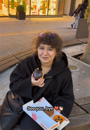 Join Hamide from TUM Campus Heilbronn on a cozy autumn shopping tour around the city! From Halloween corners to warm home decorations, she explores all the best spots for fall lovers 🍁🧡 Filmed around Heilbronn city center, just a few steps from TUM Campus Heilbronn 🩵💫 #heilbronn #autumnshopping #lifeingermany #studentlife #TUMCampusHeilbronn