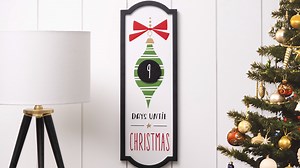 Who's ready for another countdown to Santa? This design is a cinch, and you can make it even easier by adding Chalkable Chips to the Countdown to Santa Transfer design! Chalkable Chips come in a 12-pack, and the The Couture Boutique™ surface allows you to erase the number and create more. Try it with the fastener of your choice! | Chalk Couture