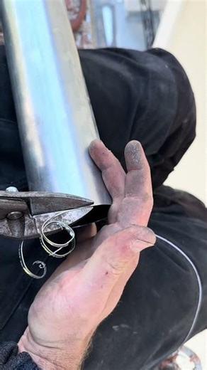 Création d’une descente de gouttière ⚒️