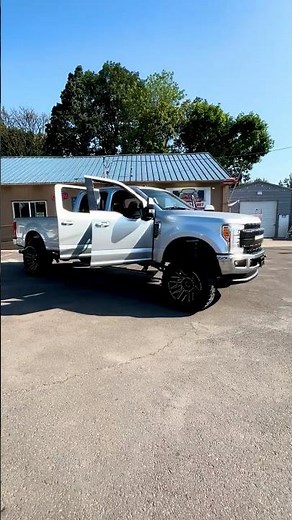 2018 Ford F-350 Lariat | 6.7L Power Stroke Diesel | Long Bed | Ultimate Package | Lifted