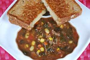 Easy vegetable-beef soup recipe saves time and space during busy holiday season: Kitchen Scoop
