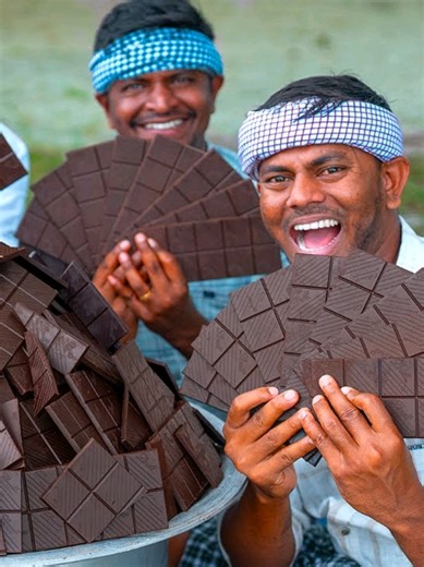 Dark Chocolate Milkshake Recipe for Summer