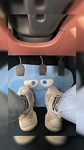 Driving manual car tips! #manualcar #drivinglessons #foryoupagereels #fypシ゚viralシfypシ゚viralシalシ | Free Driving Course 101