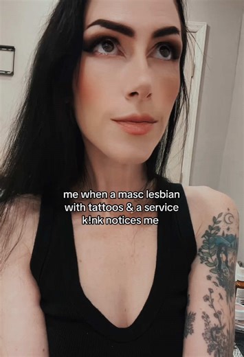 📚 switch by kat blackthorne 📚 mask & strap by kat blackthorne 📚 graveyard girls by kat blackthorne #wlw #darksapphicromance #sapphic