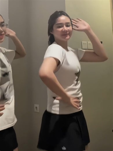 Alin Fauziah: Gacor Dance Routine Highlights