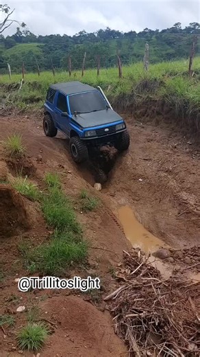Geo tracker 🔥🔥🇵🇦🇵🇦flexxxxx🇵🇦🇵🇦🇵🇦🇵🇦#viral #chiriqui #locos #panama #jepp #chiriquioffroad #pasionoffroad #geotracker4x4 #geotracker #trillitoslight #tracker506