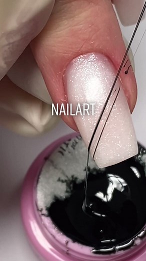 Elegant Black Nail Art Techniques for Glossy Styles