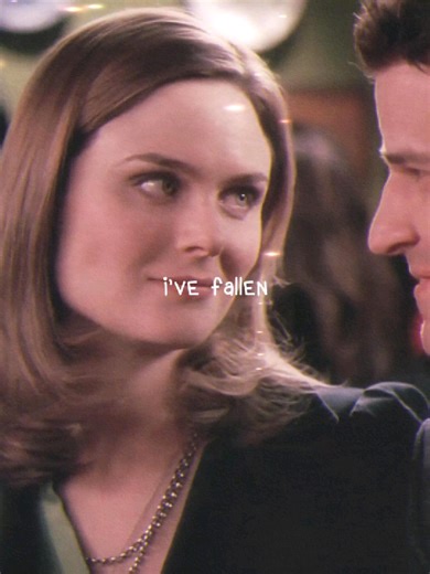 Celebrate Love This Valentine's Day with Laufey's 'Valentine'