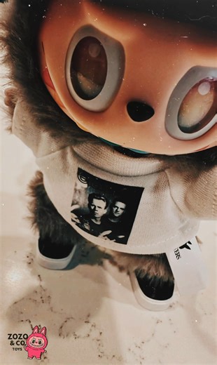 What does your Labubu wear to Erasure concert? Duh a Erasure band shirt….. #zozoandcotoys #erasure #labubu #newyorkyankees #popmart | ZOZO and CO Toys