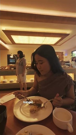 Breakfast Hotel dengan Ice Cream & Dessert Lengkap di Kuta!