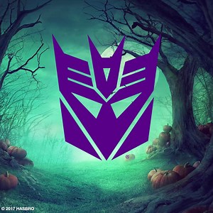 Happy Halloween from Cybertron. Let’s see your costumes, Earthlings. | TRANSFORMERS
