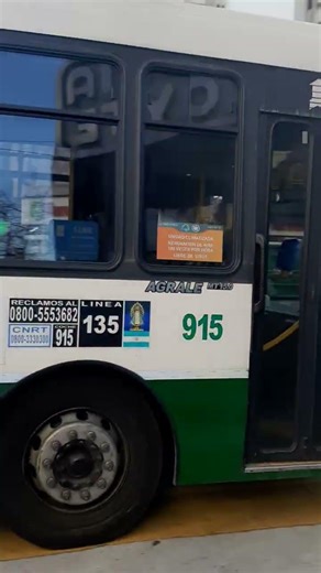 Linea 135 int. 915 (TB Pompeya III)