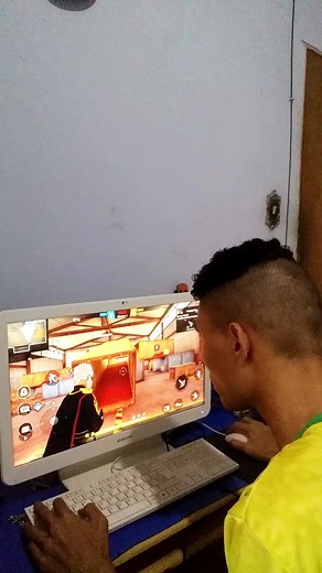 Qual Era Meu Sonho - Smart Gaga e PC Fraco