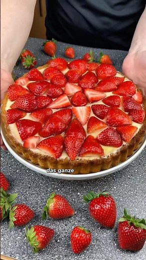 🍓 Sommerkuchen ohne Backen – Erdbeertraum in 1 Minute!